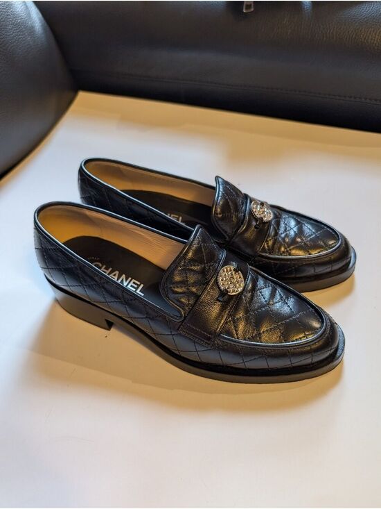 CHANEL Shoes - Chanel Quilted Lambskin Coin Loafers Size 39 In EUC
